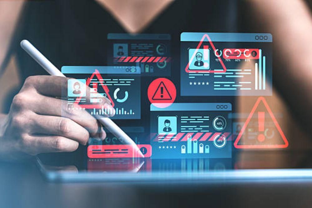 Lindungi Keluarga di Dunia Digital 2026: Kebiasaan Sederhana yang Bisa Menyelamatkan Semua